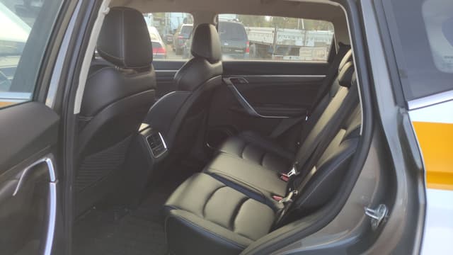 Geely Atlas Pro - 9