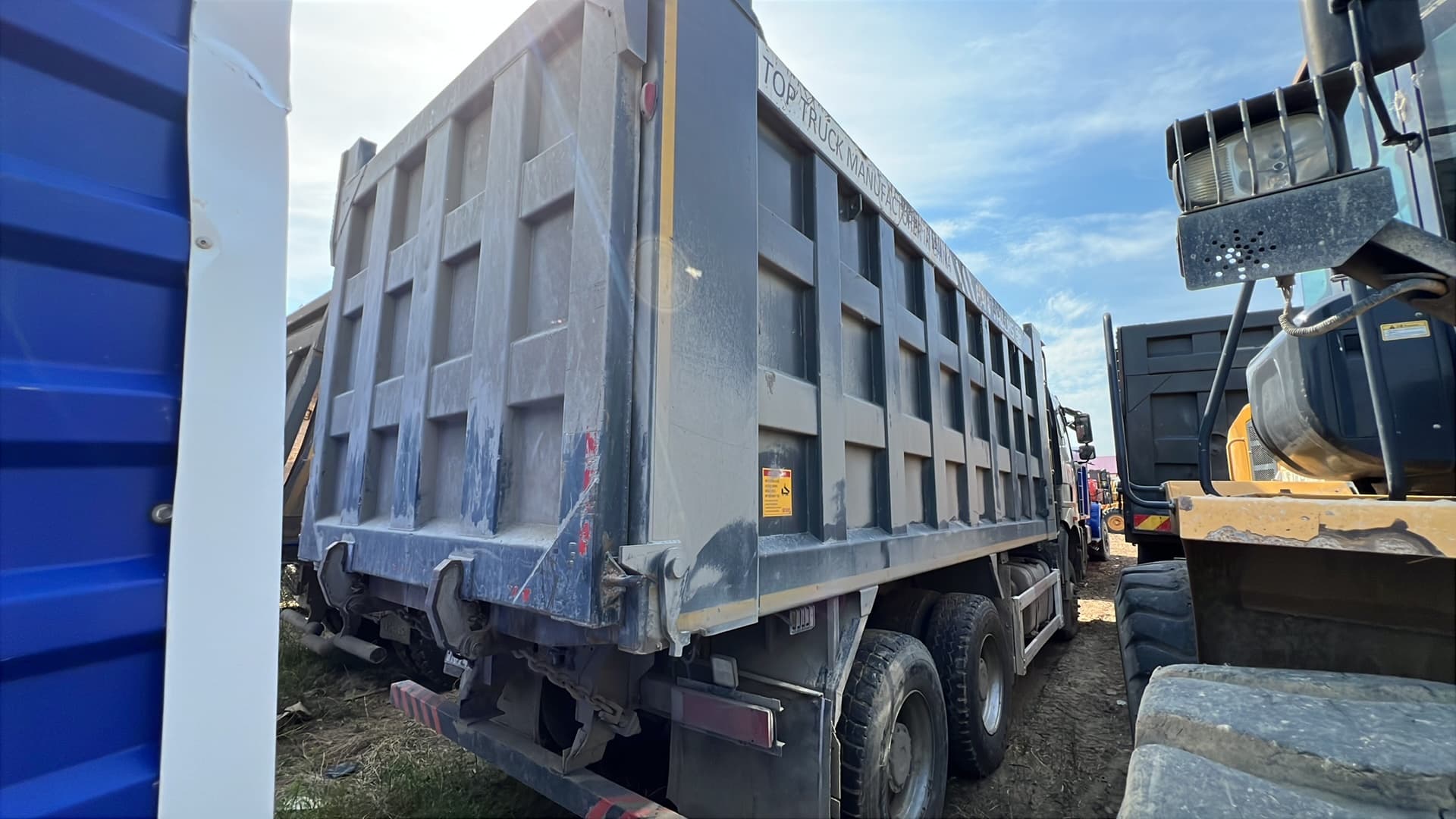 FAW J6* 6x4 Самосвал - 3