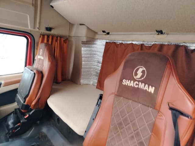 Shacman (Shaanxi) SX* 4x2 Седельный тягач - 9