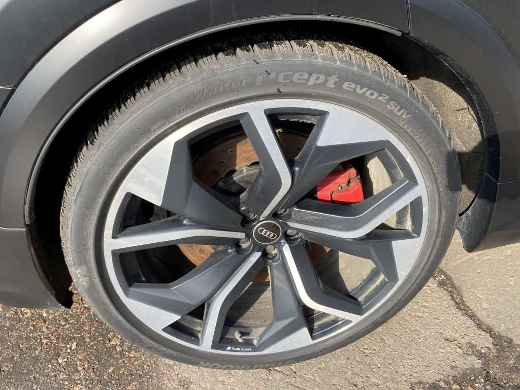 Audi SQ8 - 9