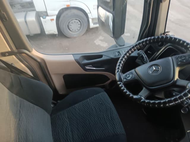 Mercedes-Benz Actros 4x2 Седельный тягач - 4