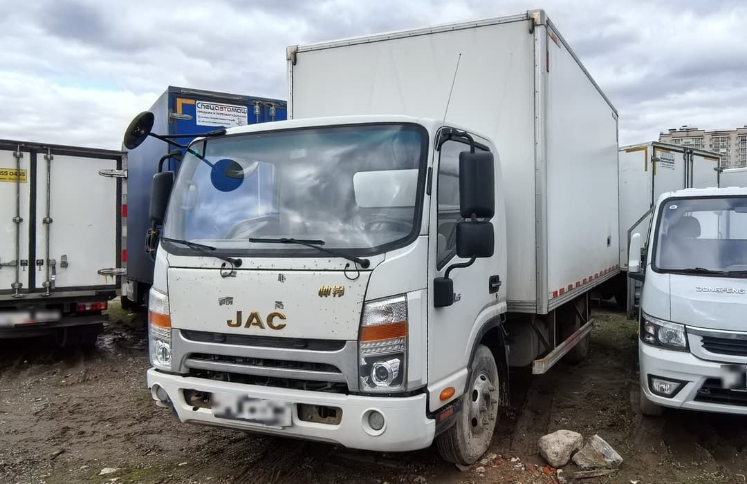 Jac N90 4x2 Изотермический/рефрижератор - 1