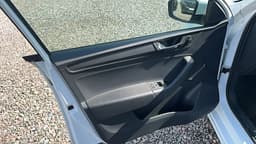 Skoda Rapid - 8
