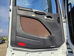 FAW CA 4250 6X4 Седельный тягач - 8