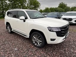 Toyota Land Cruiser 300 - 2