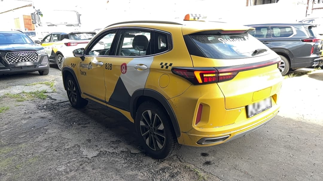 Exeed LX - 4