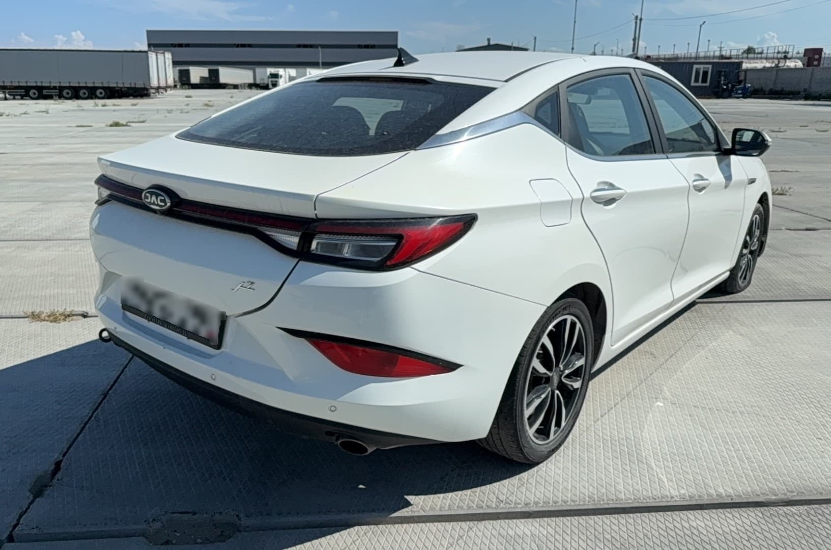 Jac J7 - 3