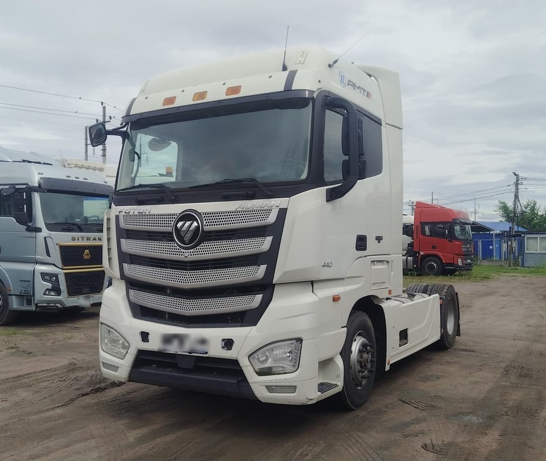 Foton AUMAN 4x2 Седельный тягач - 1
