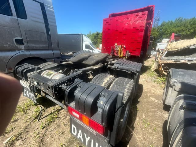 Dayun CGC4250 6x4 Седельный тягач - 3
