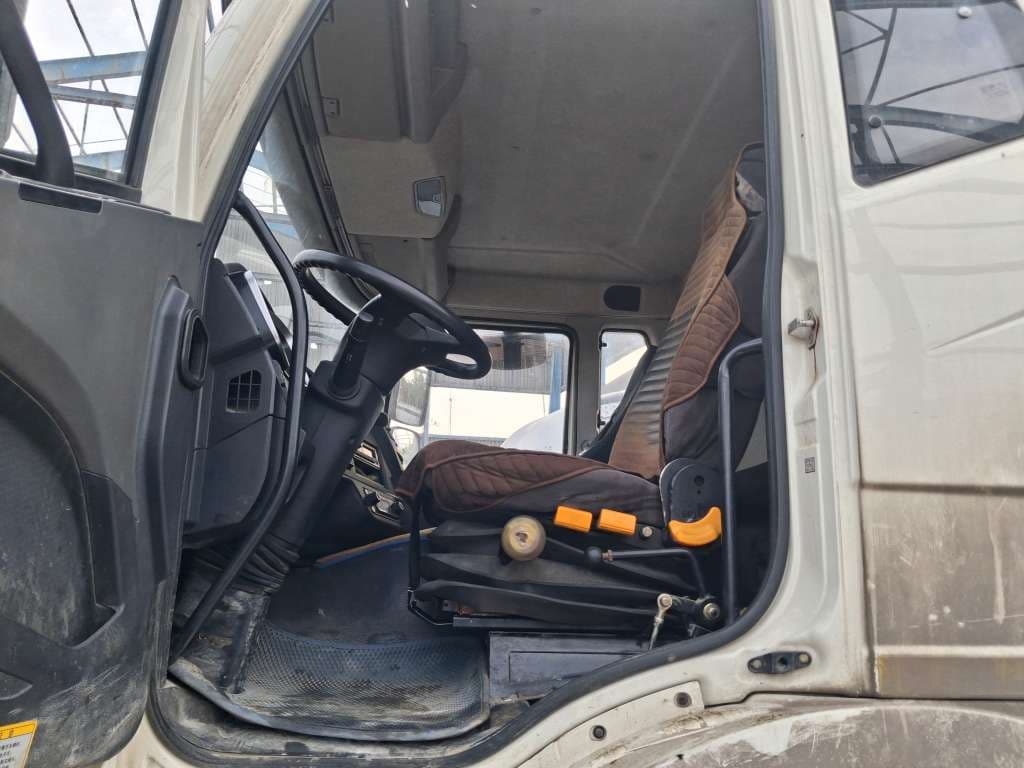 FAW CA 3310 8x4 Автобетоносмеситель - 6