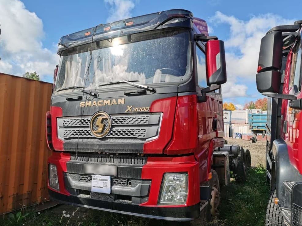 Shacman (Shaanxi) SX* 6x6 Седельный тягач - 1