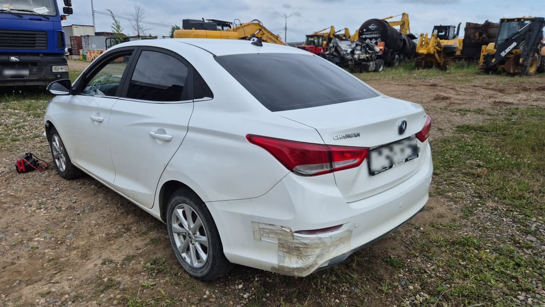 Changan Alsvin - 4