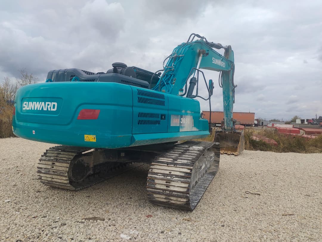 Sunward SWE365 Экскаватор - 3