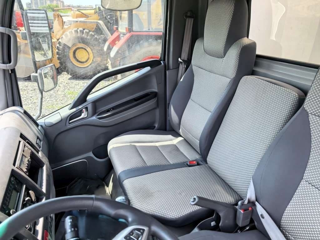 Автомеханический Завод 5758* на шасси КамАЗ 43086 4x2 Изотермический/рефрижератор - 5