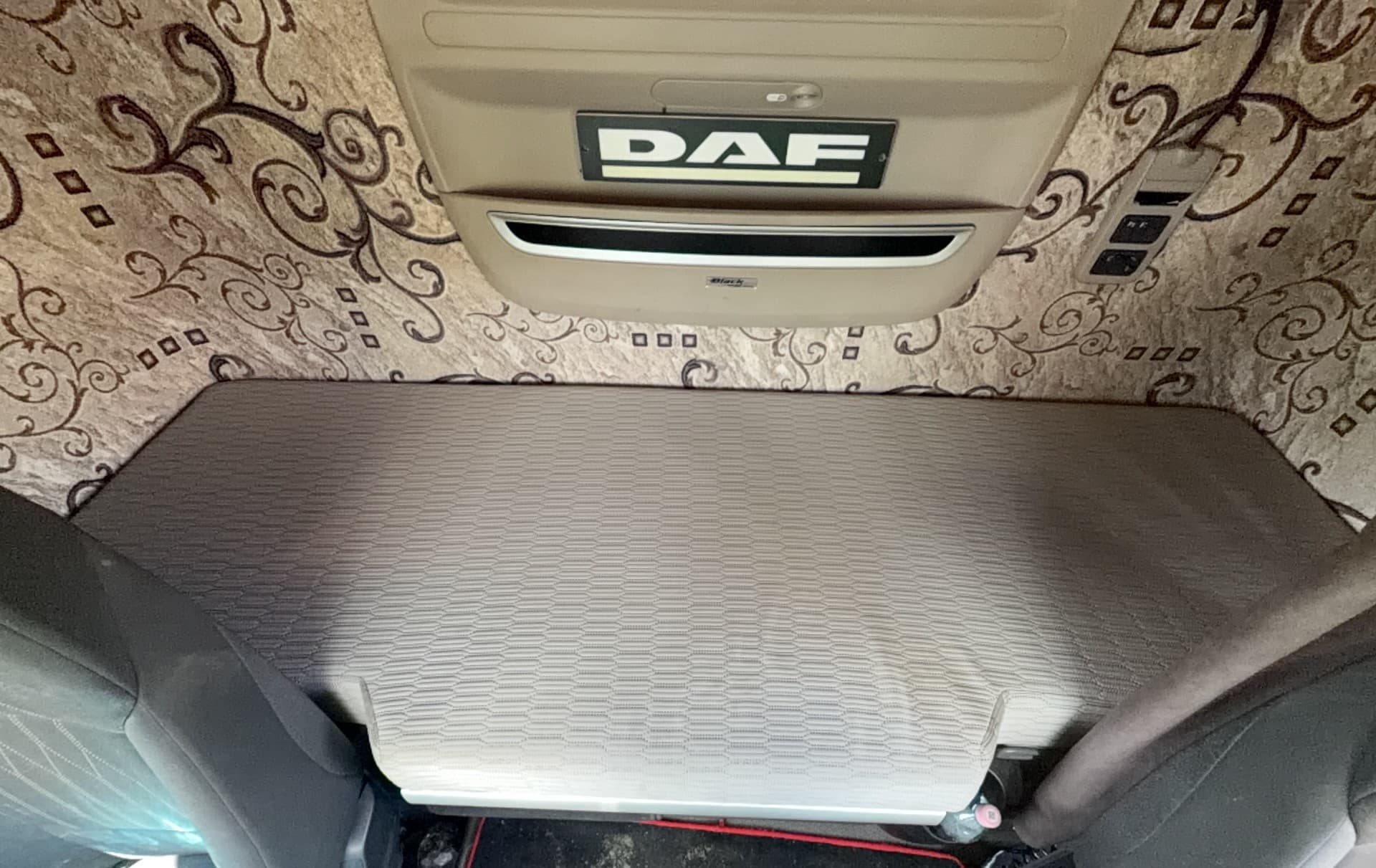 Daf XF 6x2 Седельный тягач - 9