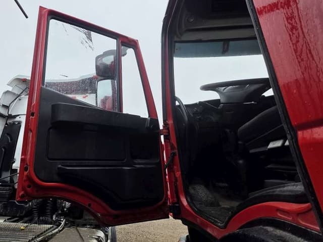 Hongyan 908 8x4 Самосвал - 7
