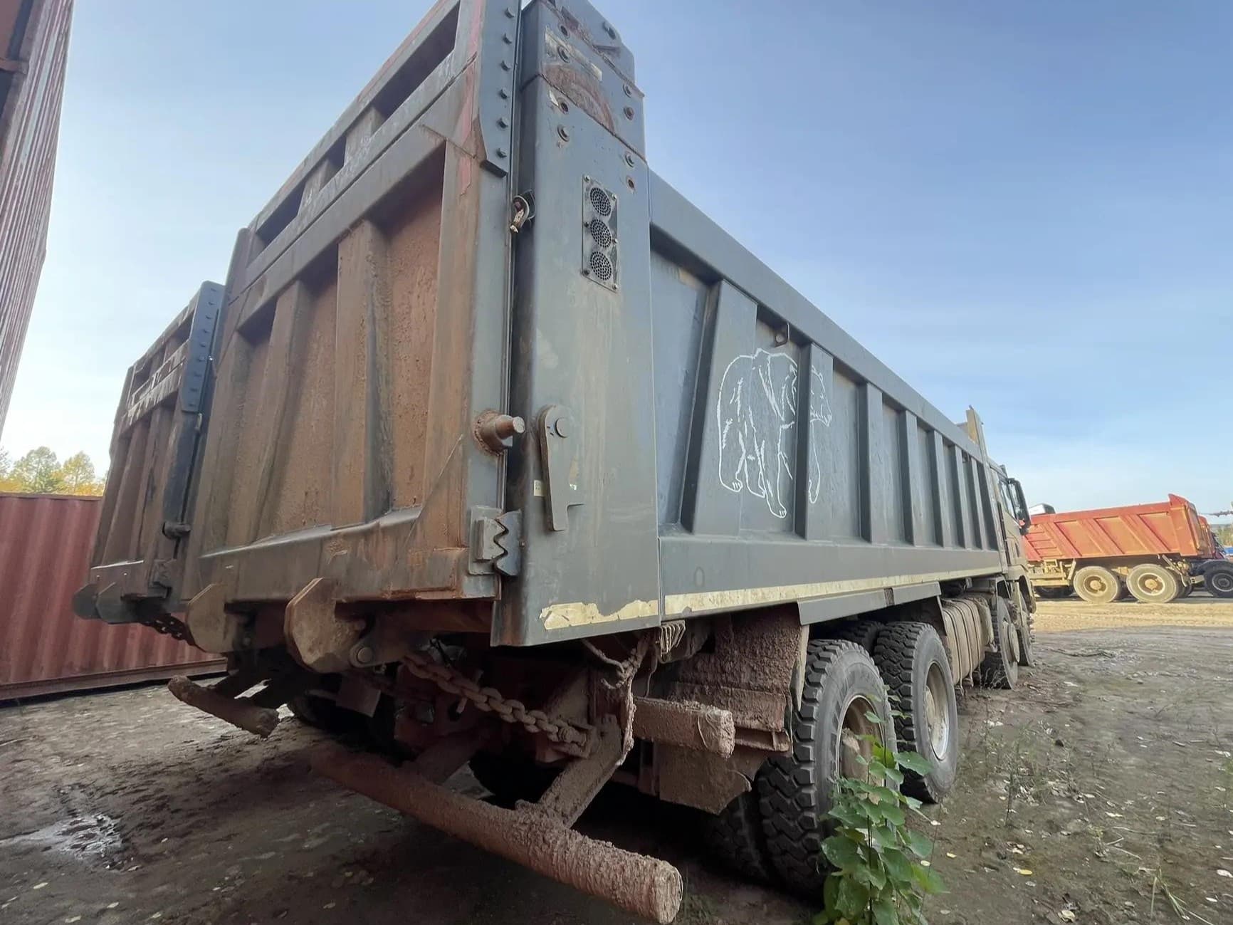 Shacman (Shaanxi) SX* 8x4 Самосвал - 3