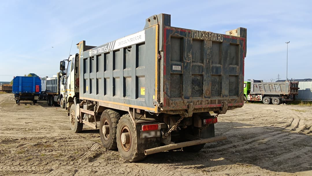 FAW J6* 6x6 Самосвал - 3