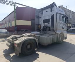 FAW J7 4x2 Седельный тягач - 3