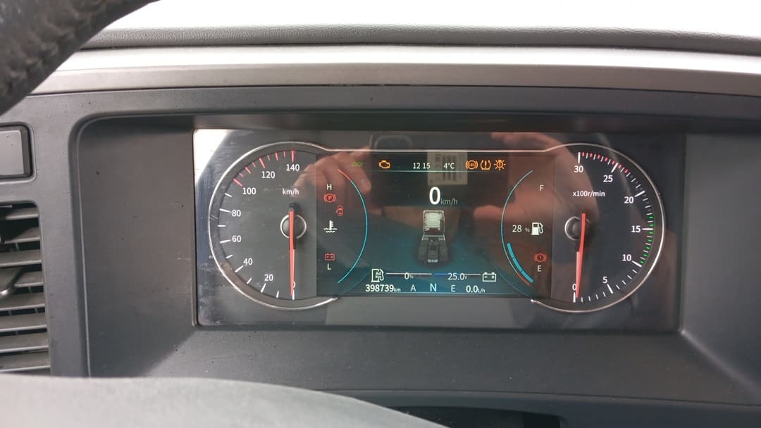 Dongfeng DFH 4x2 Седельный тягач - 7