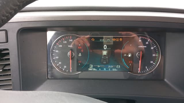 Dongfeng DFH 4x2 Седельный тягач - 7