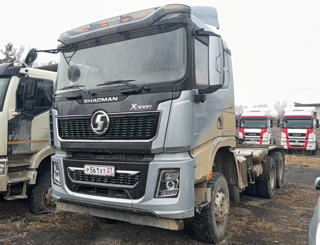 Shacman (Shaanxi) SX* 6x6 Седельный тягач - 1