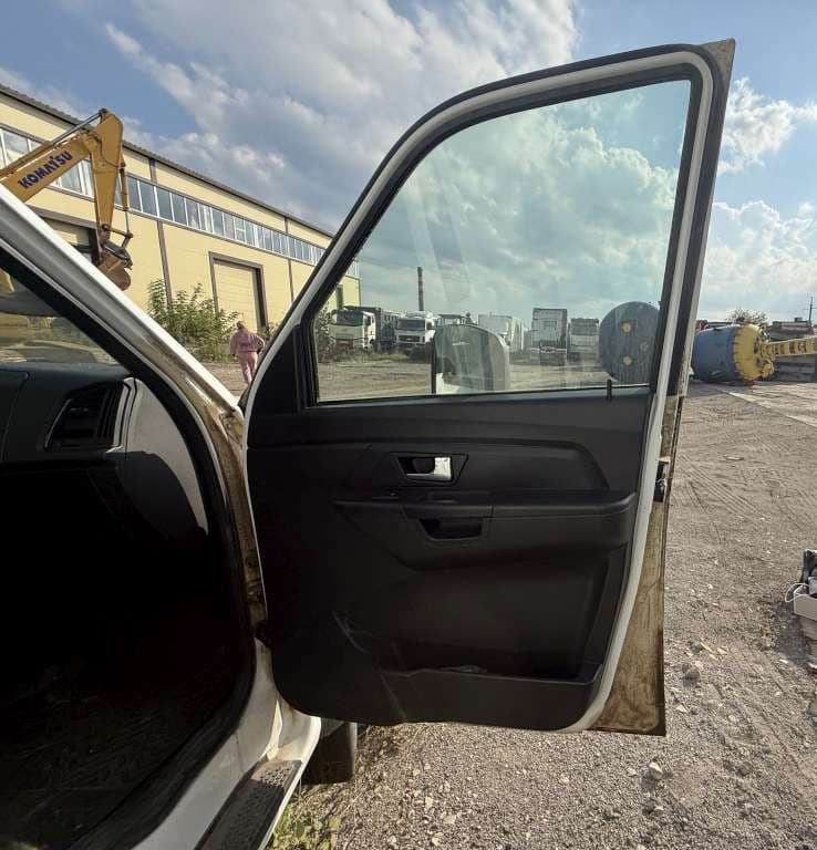 UAZ Profi - 7