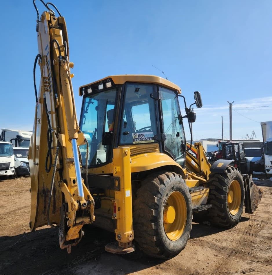 Lovol FLB468 Экскаватор-погрузчик - 3