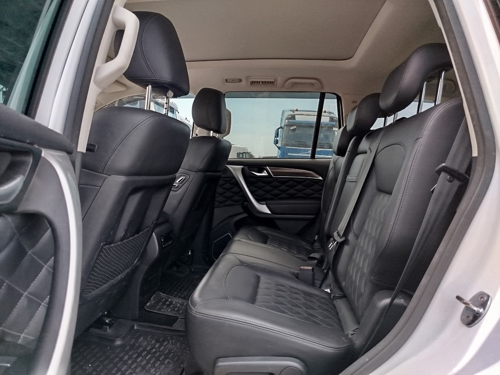 Haval H9 - 9