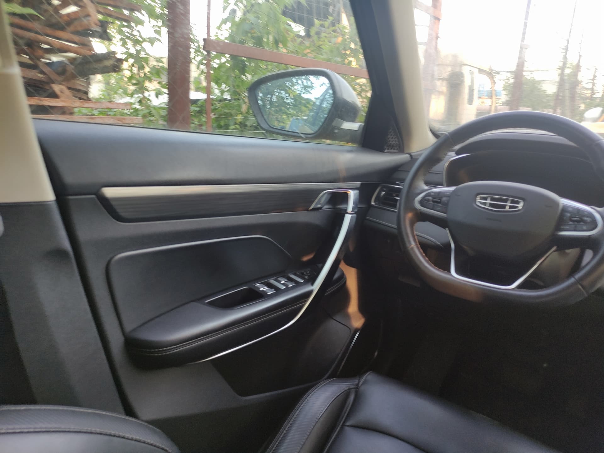 Geely Atlas Pro - 7