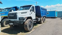 Уралпромтехника 5831* на шасси Ural 55571 6x6 Самосвал - 1