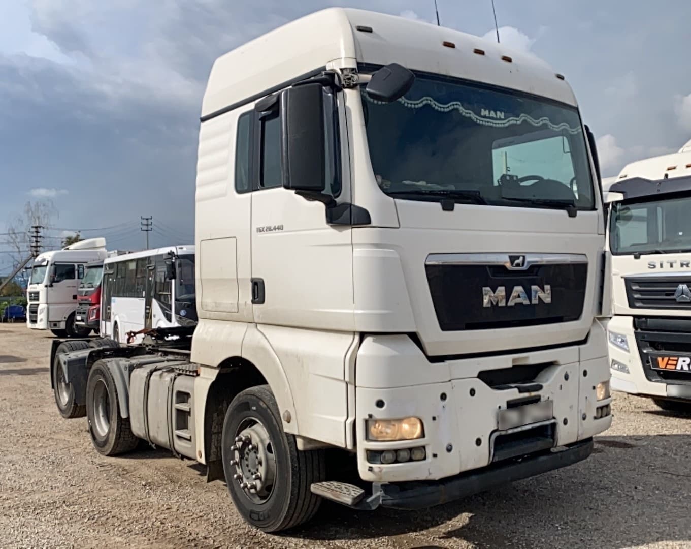 MAN TGX 6x2-2 Седельный тягач - 2