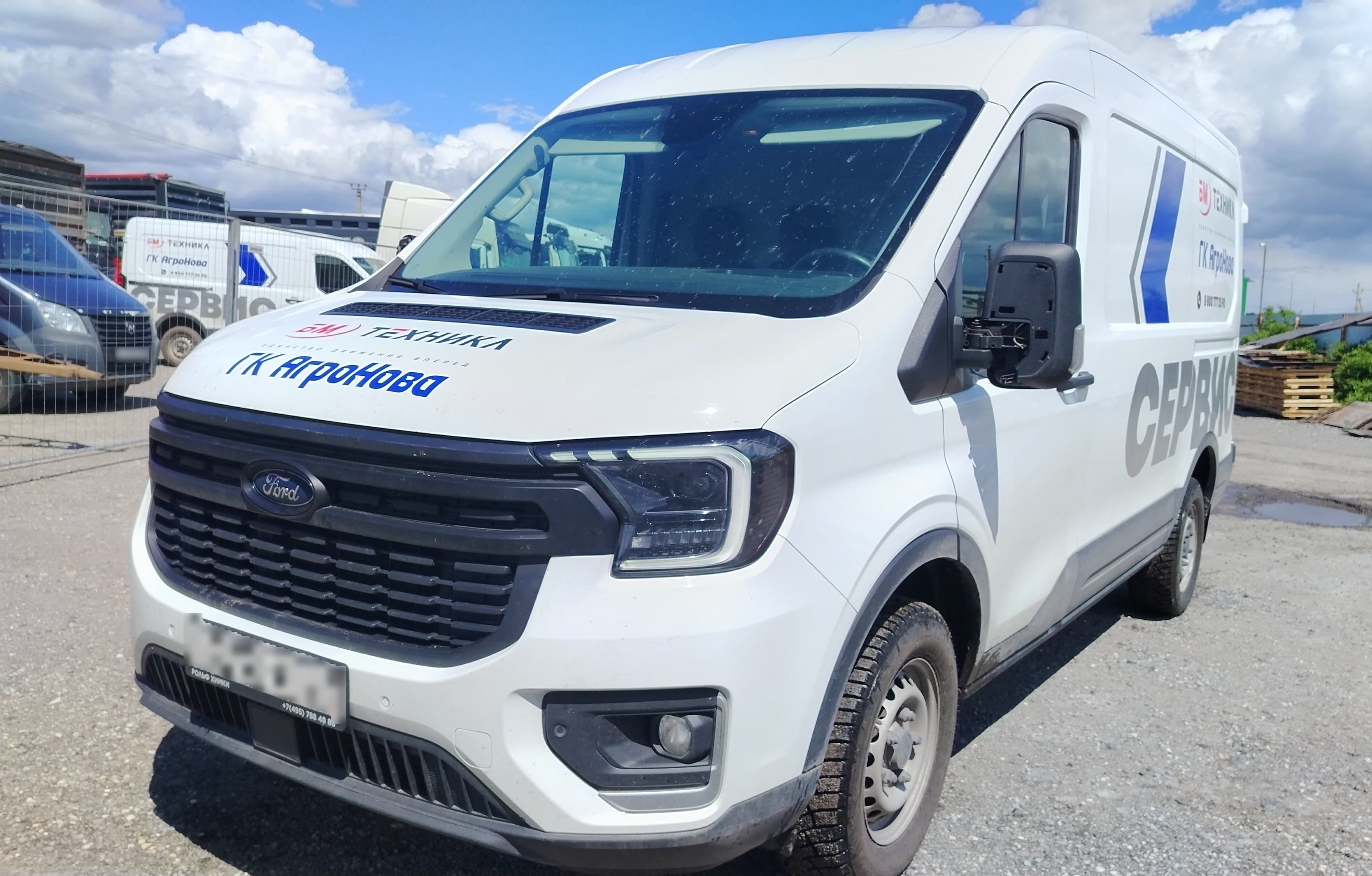 Ford Transit Цельнометаллический - 1