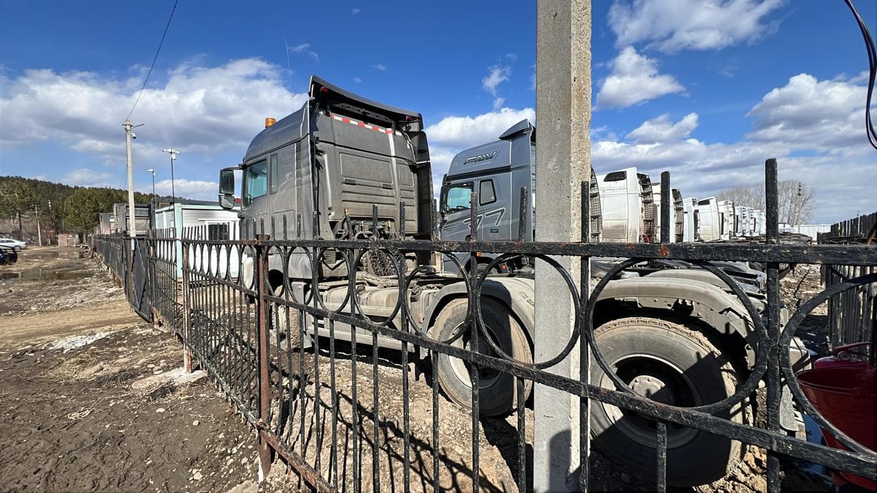Sitrak C7H MAX 6x4 Седельный тягач - 4