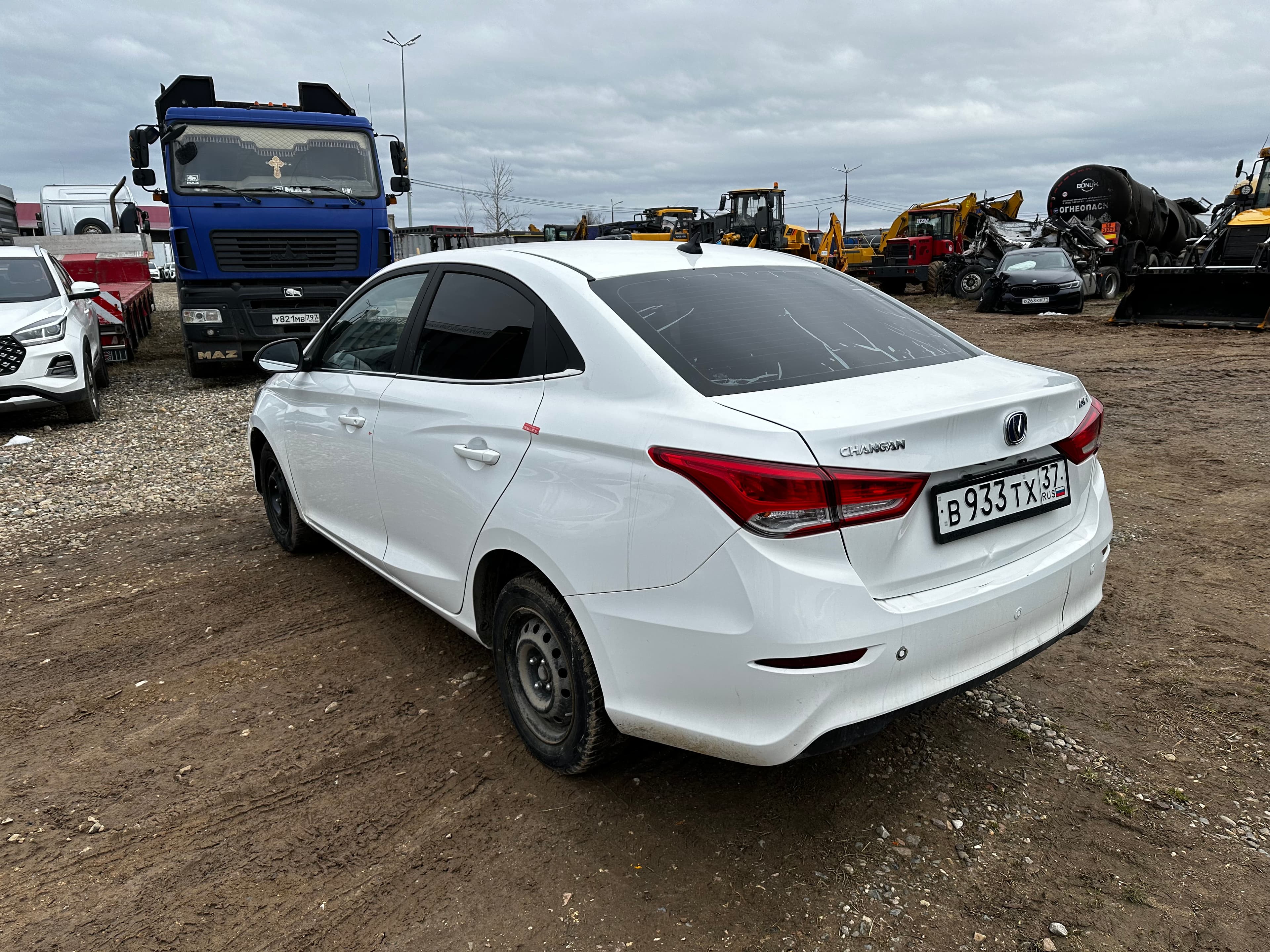 Changan Alsvin - 4