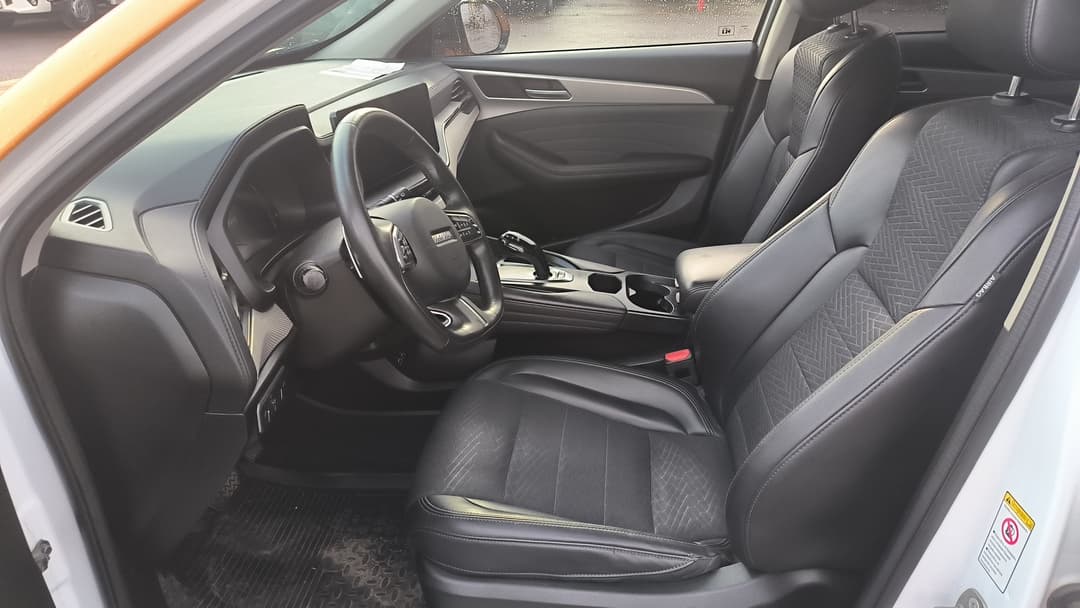 Haval F7 - 6