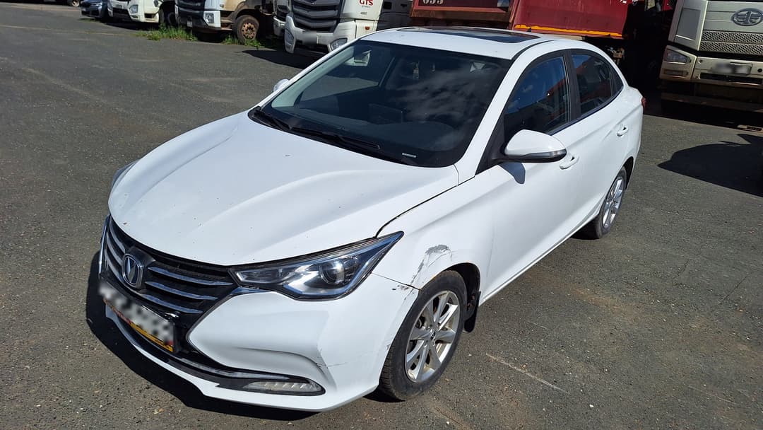 Changan Alsvin - 1