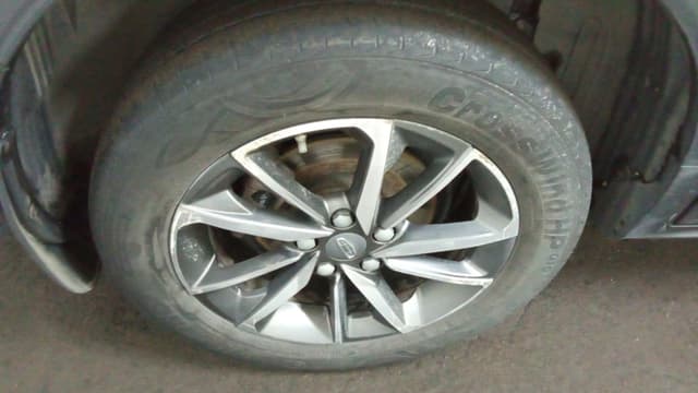 Geely Coolray - 10