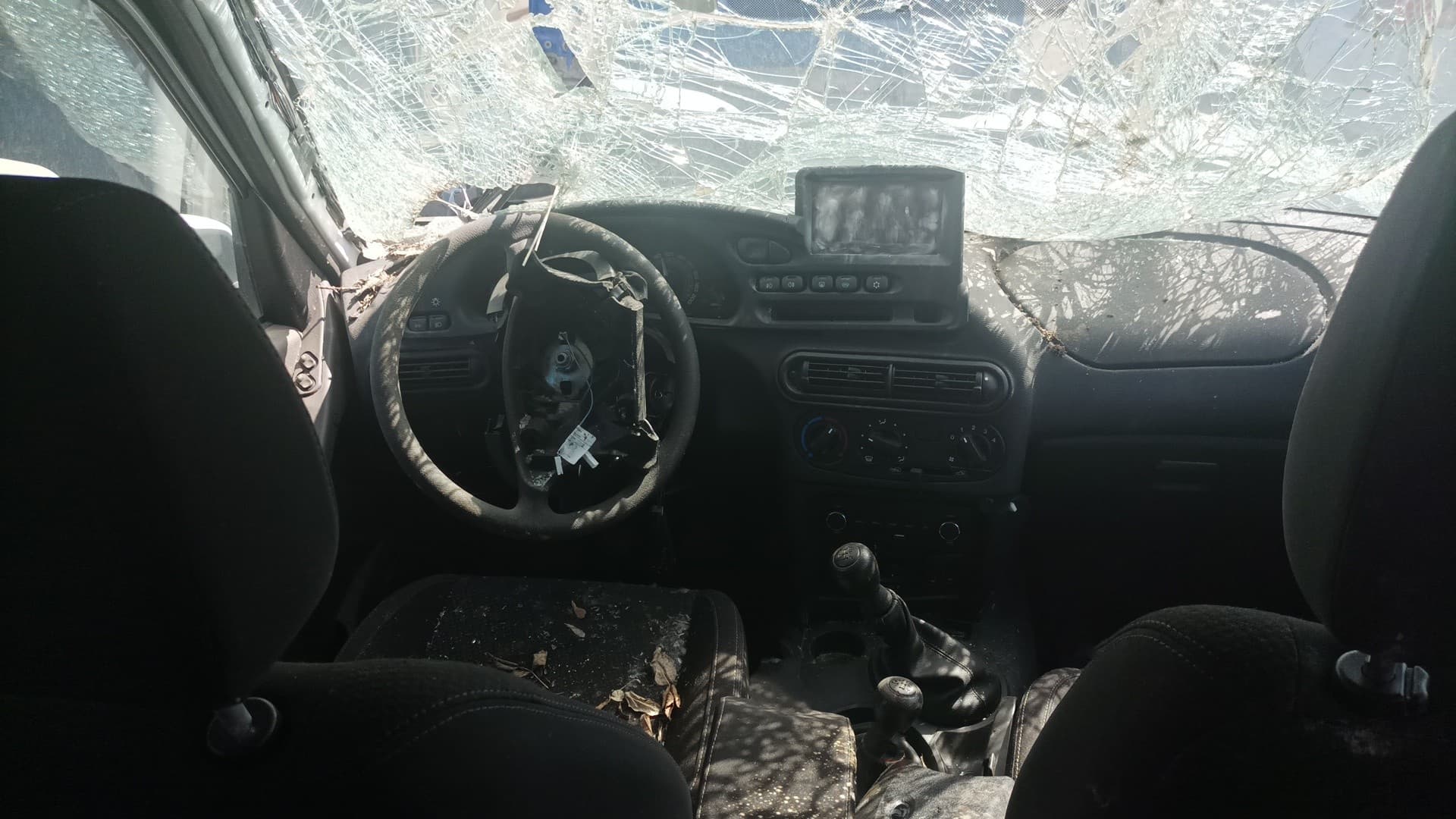 Lada Niva Travel - 5
