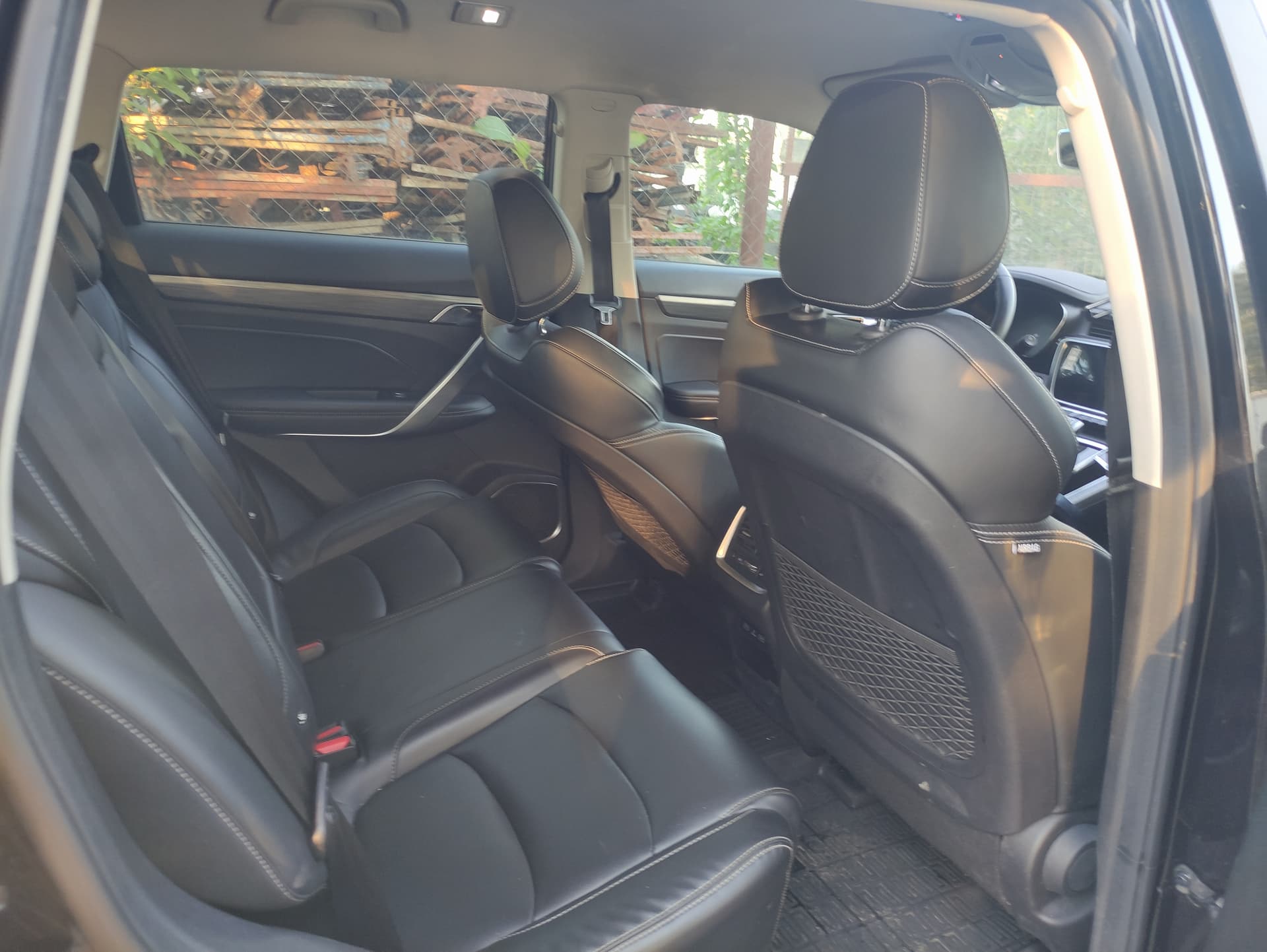 Geely Atlas Pro - 8