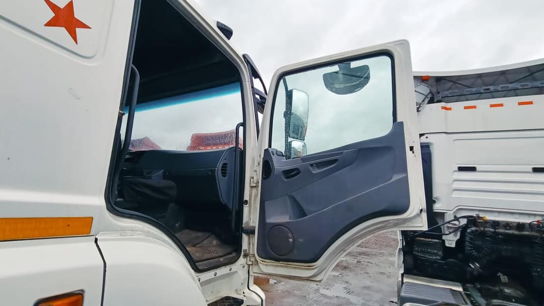 Камаз 65206 6x4 Седельный Тягач - 7