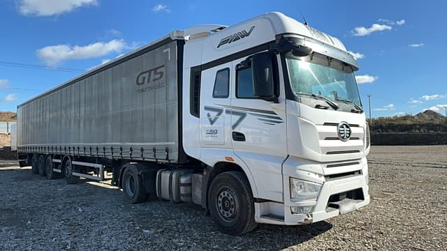 FAW J7 4x2 Седельный тягач - 2