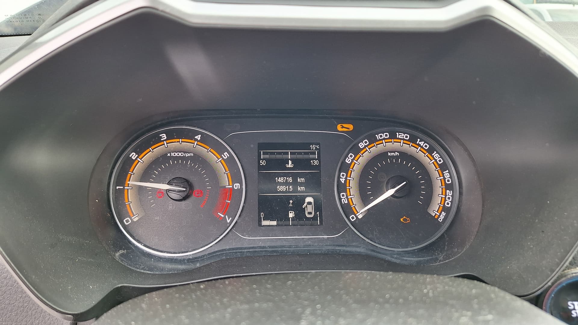 Lada Vesta седан - 6