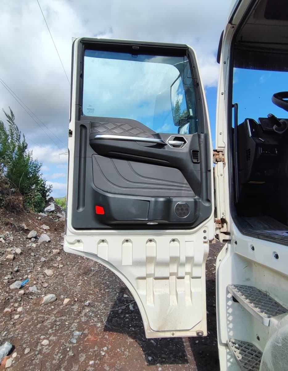 Sitrak C7H MAX 6x4 Седельный тягач - 8