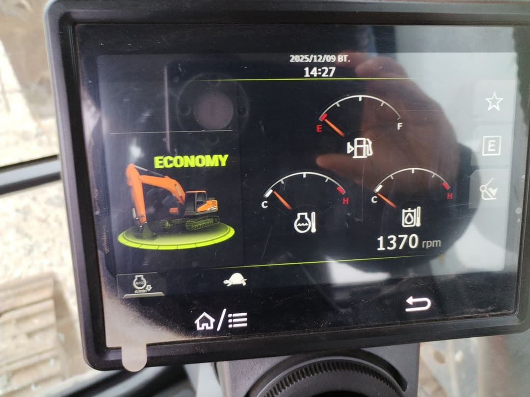 Develon DX225* Экскаватор - 6