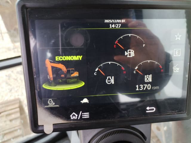 Develon DX225* Экскаватор - 6