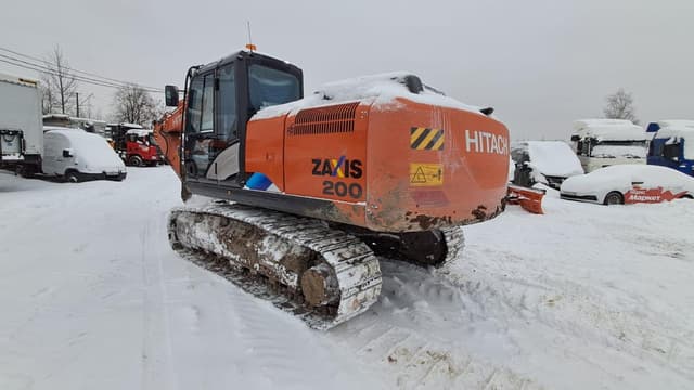 Hitachi ZX200 Экскаватор - 4