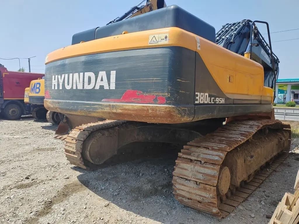 Hyundai R380 Экскаватор - 3