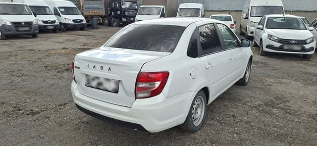 Lada Granta седан - 3