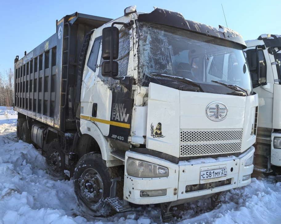 FAW CA 3310 8x4 Самосвал - 2